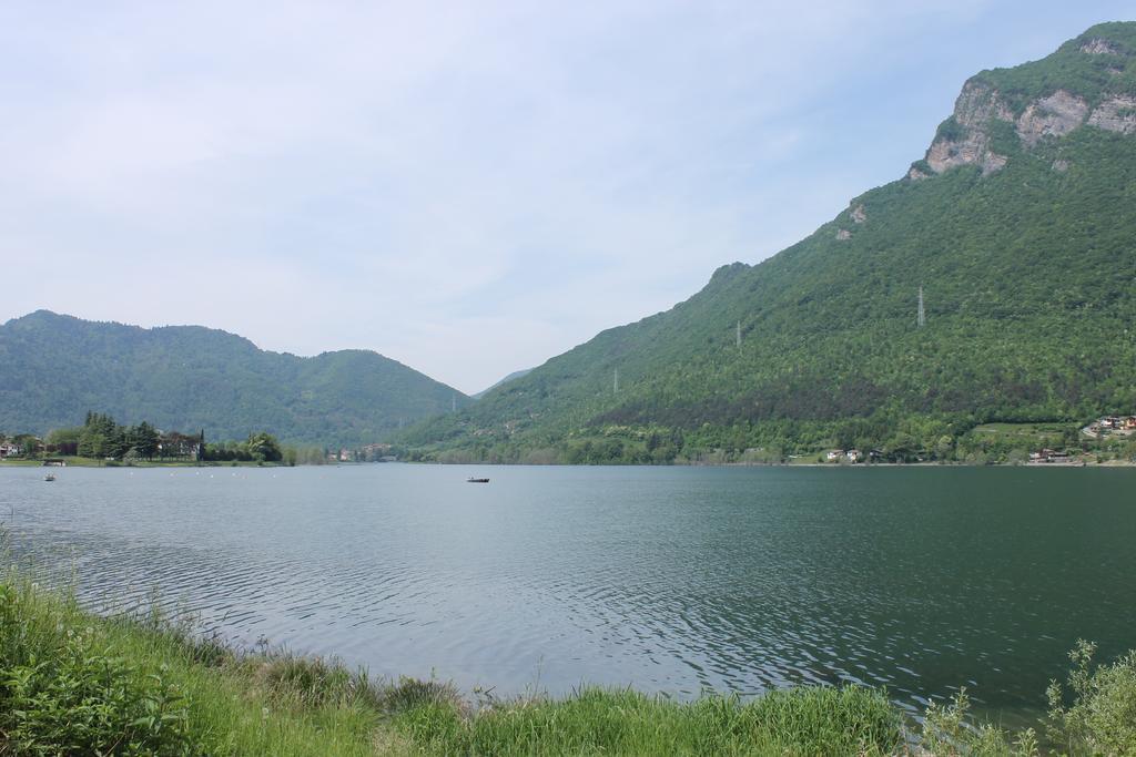 Le Dolcezze Bed and Breakfast Crone Exteriör bild