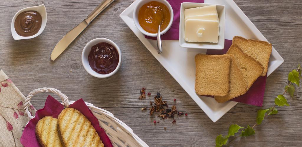 Le Dolcezze Bed and Breakfast Crone Exteriör bild
